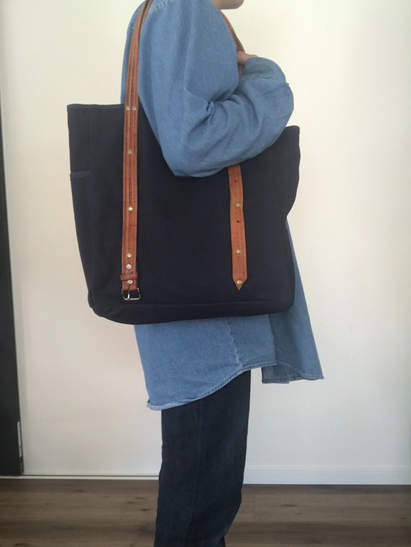 リメイクベルトトートバッグ（ネイビー）remake belt tote bag (NVY) 3枚目の画像