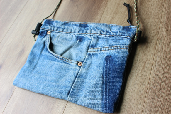 リメイクデニムサコッシュバッグ　remake denim sacoche (pocket) 3枚目の画像