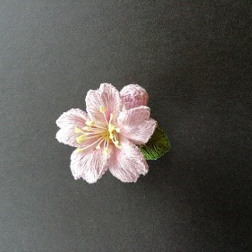 桜（立体刺繍）2wayブローチ ブローチ きい 通販 11484186｜Creema