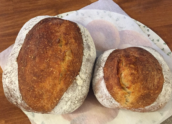 白味噌と金胡麻のカンパーニュ 2枚目の画像