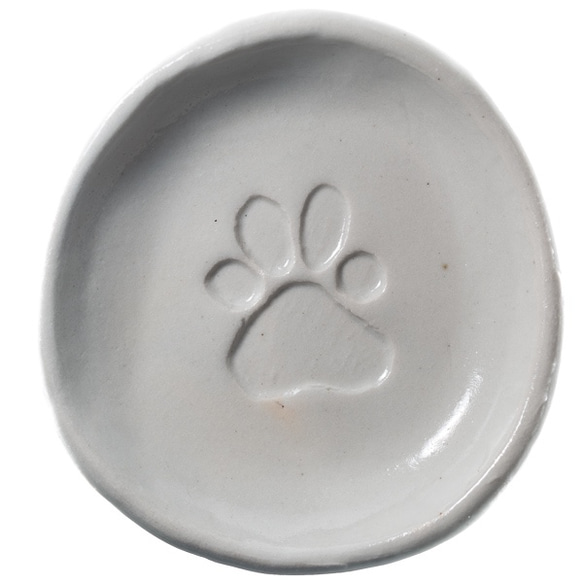 肉球の醤油皿（丸） 犬 猫 ペット シルエット 食器 皿 2枚目の画像