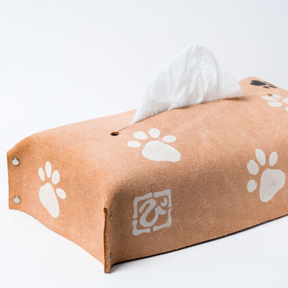ダックスフンドのボックスティッシュケース ティッシュカバー 5.5cm 犬  プレゼント ギフト 革 雑貨 車 3枚目の画像