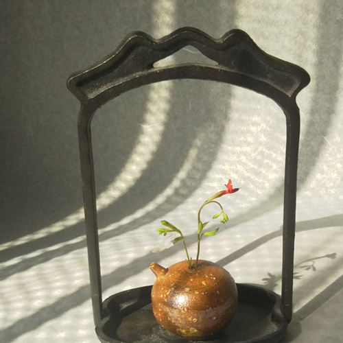 薪窯]自然釉 水滴 一輪挿し 1 一輪挿し・花瓶・花器