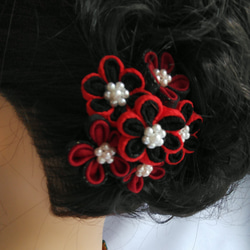 生絹赤と黒の2wayクリップ髪飾り 5枚目の画像
