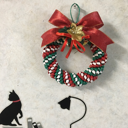 エコクラフトのクリスマスリース⭐︎ミニ①⭐︎ リース