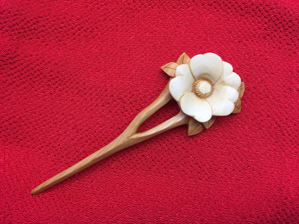 『再販』   椿の花のかんざし  受注製作 2枚目の画像