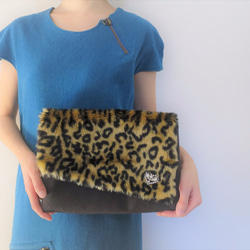 クラッチバッグ ヴィンテージビジュー＆ファー vintage bijou clutch bag <CBG-RB7> 1枚目の画像