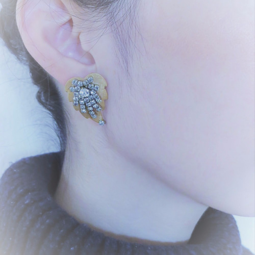 ビジューリーフピアス ミリアムハスケル vintage Miriam Haskell