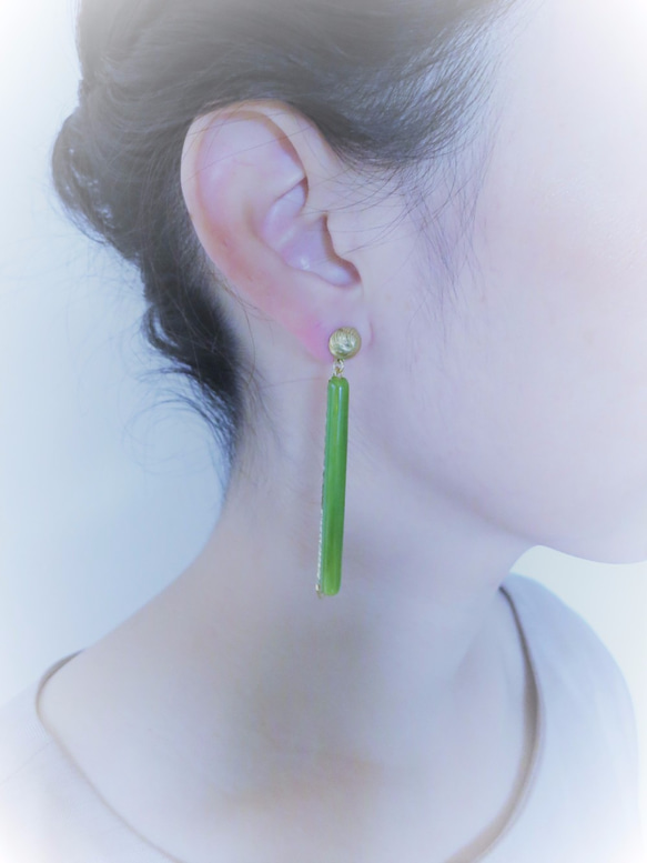 スティックイヤリング モスグリーン vintage earrings green <ER-grpnt> 2枚目の画像