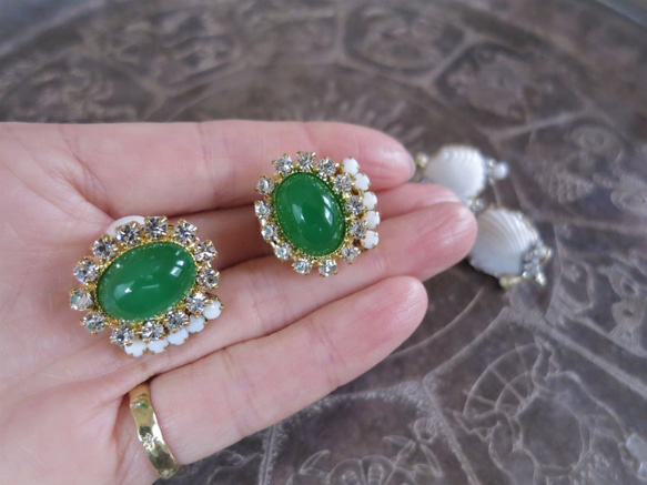 ジェイドグリーンイヤリング vintage earrings gadegreen <ER-gdGR> 4枚目の画像