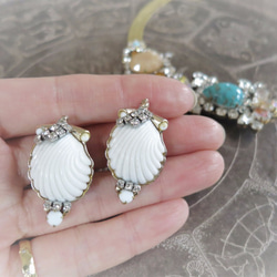 ホワイトシェルイヤリング vintage earrings white shell <ER-shwht2> 3枚目の画像