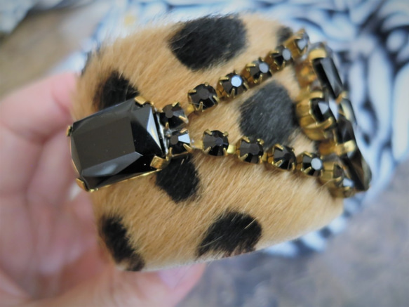 ハラコレザー カフブレスレット　hair on leather cuff bracelet <LC-HBR3> 6枚目の画像