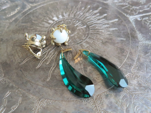 スワロフスキードロップイヤリング　vintage crystal earrings <ER-SWGR> 4枚目の画像