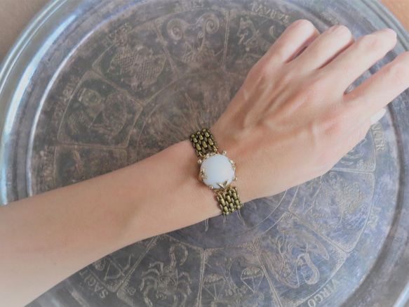 ホワイトクラスプブレスレット vintage bracelet white <BL6-1219> 2枚目の画像