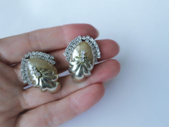 パール＆シェルビジューイヤリング ミリアムハスケル vintage earrings Miriam Haskell <P 5枚目の画像