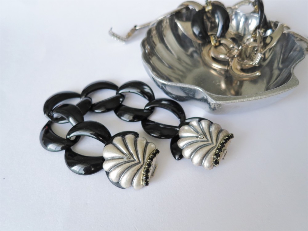 シェル＆ブラックチェーンブレスレット vintage bracelet coin <BL2-L19>