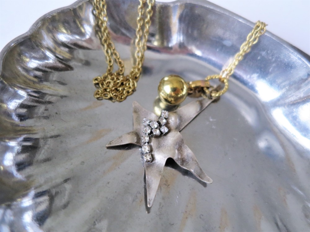 スターネックレス vintage necklace <NE3-L19>