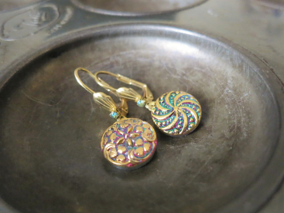 ヴィンテージガラスボタン ピアス vintage btn earrings <PE9-0420> 4枚目の画像