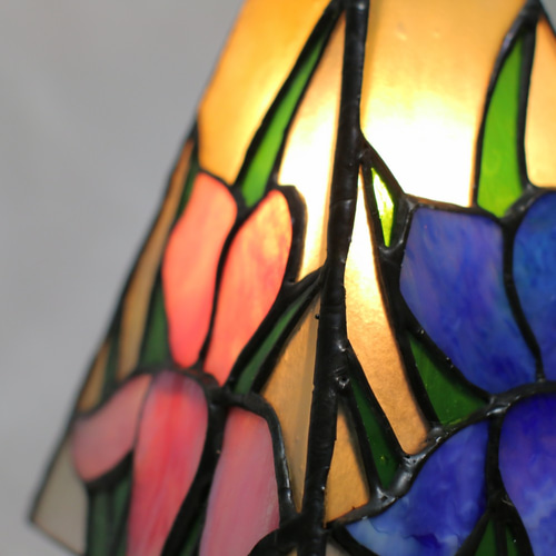 アヤメ】 -ステンドグラスランプ- スタンドライト・テーブルランプ