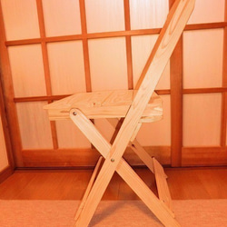 杉背もたれ付折りたたみ椅子 2枚目の画像