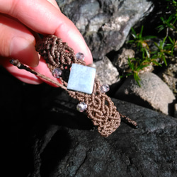 国産♪糸魚川産コバルト翡翠の天然石マクラメブレスレット[B-63] 1枚目の画像