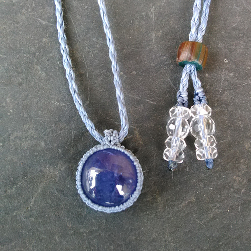 タンザナイトのマクラメペンダント[PEN-238] ネックレス・ペンダント