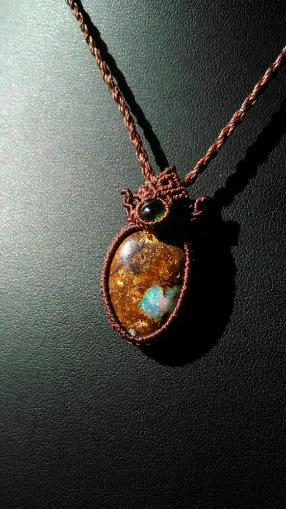 オパール・ペリドットのマクラメネックレス 【公式通販】