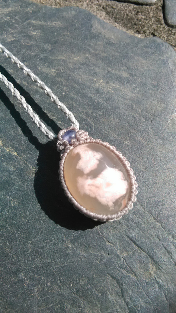 サクラアゲートの天然石マクラメペンダント[PEN-602] ネックレス