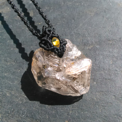 エレスチャル♪♪骸骨水晶の天然石マクラメペンダント[PEN-604] 3枚目の画像