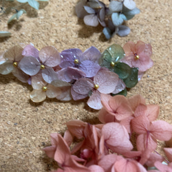 アナベル紫陽花のミックスカラーミニバレッタ 秋色で… バレッタ 櫻子