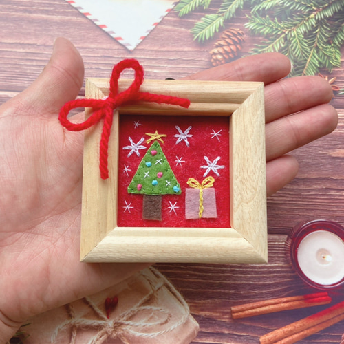 フェルト刺繍 クリスマスツリーのフレーム フォトフレーム・写真立て