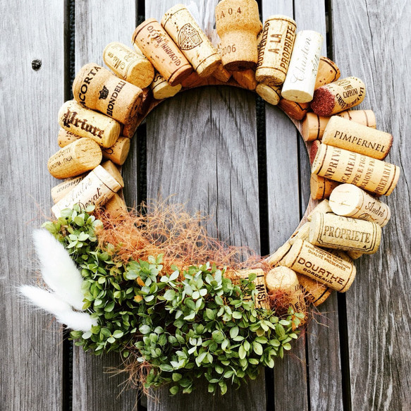 秋 ワインコルクのリース フランス・イタリアの高級ワインコルク使用  