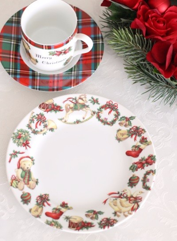 クリスマス　ティーセット　デミタスカップ&ケーキ皿 3枚目の画像