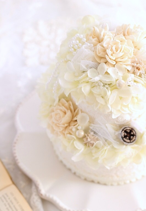 White Flower Cake　フラワーケーキ 3枚目の画像