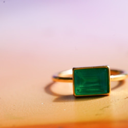綠色縞瑪瑙長方形戒指 第1張的照片