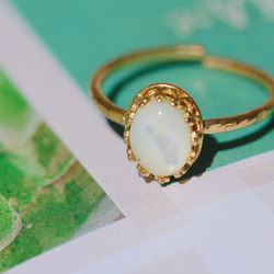 [六月誕生石/附加繪畫]珍珠母橢圓形戒指 第7張的照片