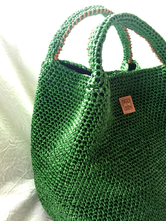 いつも持ちたい緑のバッグ 2枚目の画像
