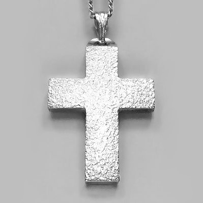 シンプルなラテン十字架　梨地光沢仕上げの幅広の小さなクロス　cc17　ロングセラーです