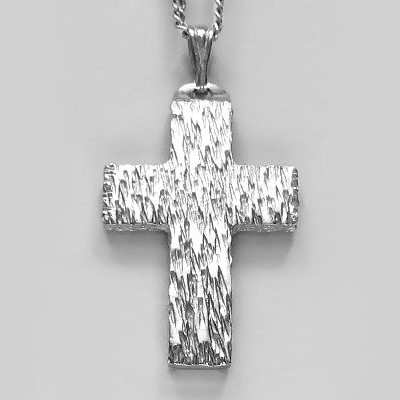 シンプルなラテン十字架　木肌光沢仕上げの幅広の小さなクロス　cc19　ロングセラーです