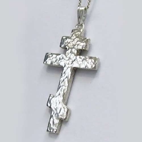 ロシア正教のクロス（八端十字架） 槌目光沢仕上げの大きなロシア