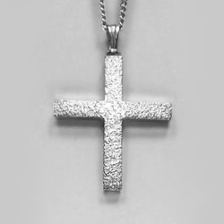 伝統的なモチーフ マルタ十字架 cc26 ロングセラーです ネックレス