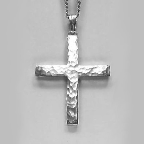 ギリシャ正教のクロス　槌目光沢仕上げの小さなギリシャ十字架　gc03b　好評です 1枚目の画像