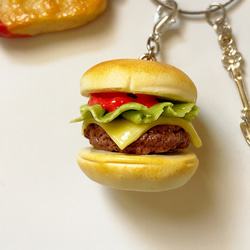 ハンバーガーセット キーリング/①ハンバーガー×ナゲット 3枚目の画像