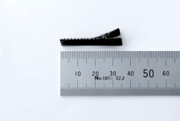 30個 ヘアクリップ 35㎜ ワニ口クリップ 黒  髪留め 素材 材料 パーツ ヘヤクリップ 2枚目の画像