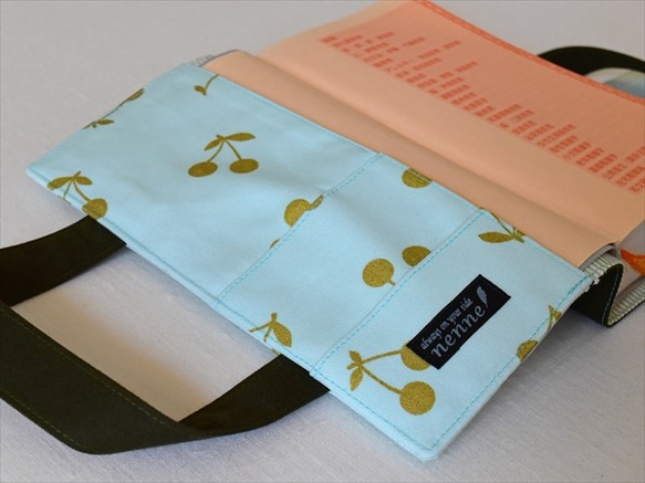 看護学生のための筆記用具が5本収納できるレビューブックカバー（さくらんぼ／ミントグリーン） 人気・おすすめ｜安定人気・収納便利におすすめ 丁寧対応 配送追跡可 国内発送・保証制度対応