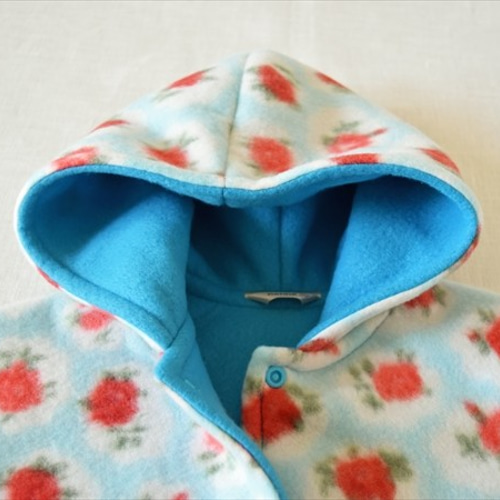 ベビー・キッズ用ケープ/マント/ポンチョ70～90(キャスキッドソン風  