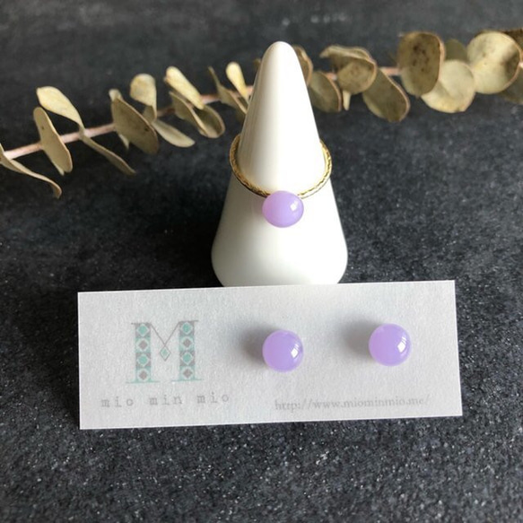 小さなガラスピアス＆リングセット～lavender〜 2枚目の画像