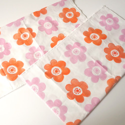 【カットクロス】 anemone（pink-orange）Kona®コットン生地（52cm×50cm） 4枚目の画像