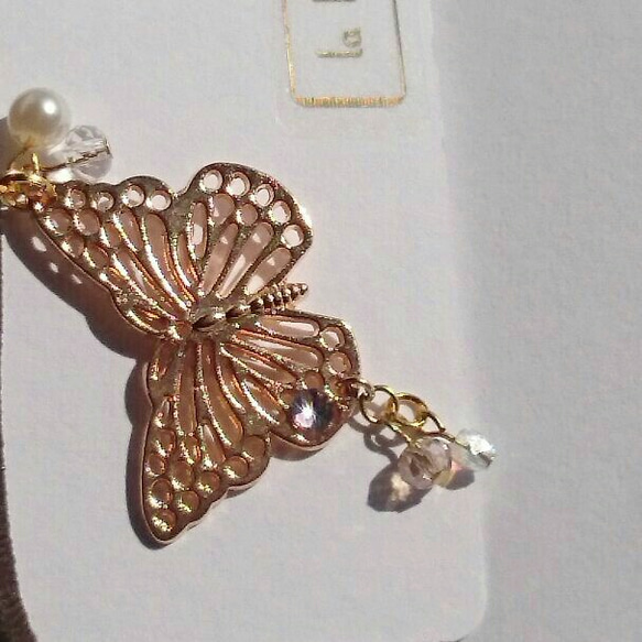 ~Butterfly hair jewelry~ 蝶々 ピンクゴールド キラキラビーズ ヘアゴム 2枚目の画像
