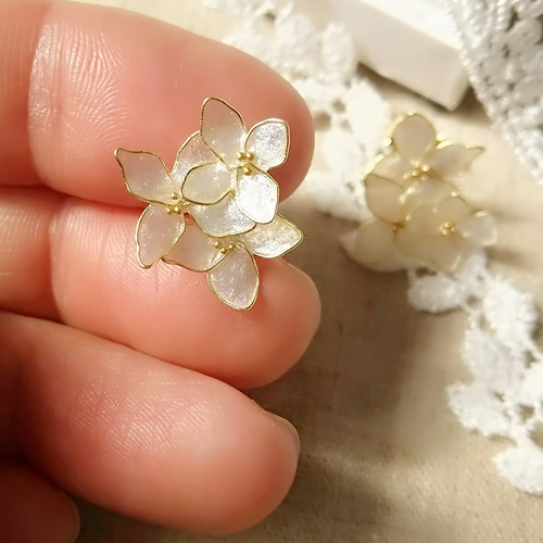 ◆Alex Monroe デイジー ピアス シルバー◆花 フラワー ◇Alex Monroe デイジー ピアス シルバー◇花 フラワー